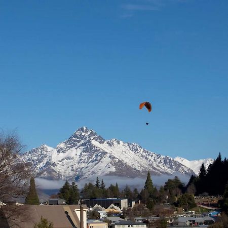 Alex Apartment 18A - With Shared Gym And Walk To Town Queenstown Exterior photo